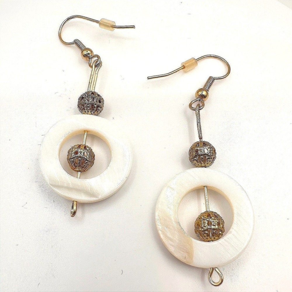 Vintage Gold Tone Mother of Pearl Style Open Circle Dangle Hook Earrings Boho